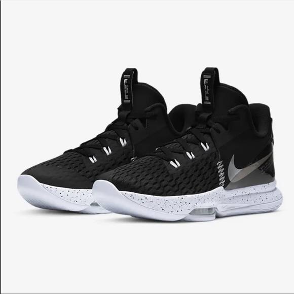 Nike | Shoes | Nike Lebron James 